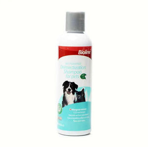 Bioline Deinsectization Shampoo For Dogs 200ml available at allaboutpets.pk